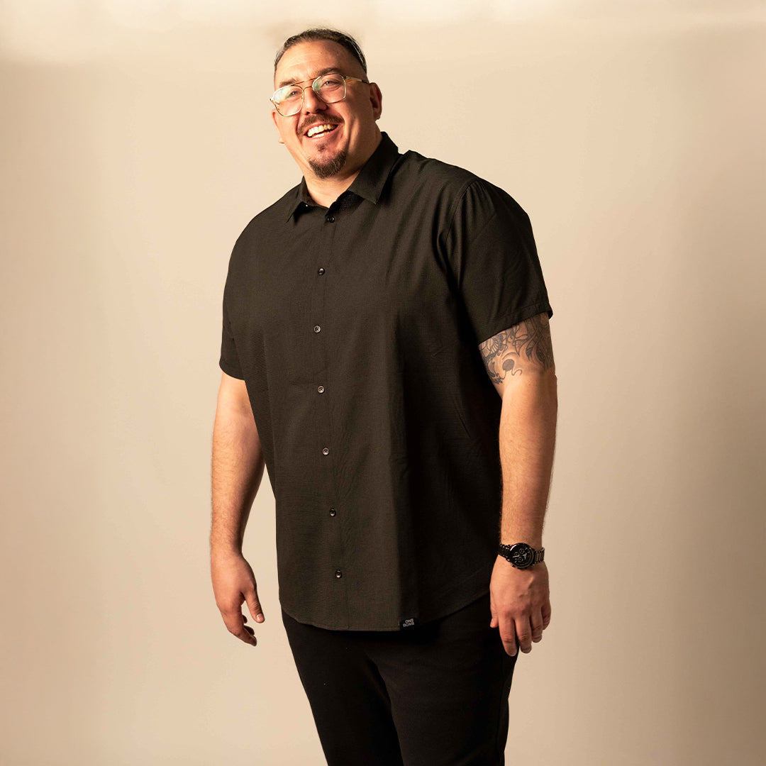 model-specs: Desmond is 6'7 | 300 lbs | size 1