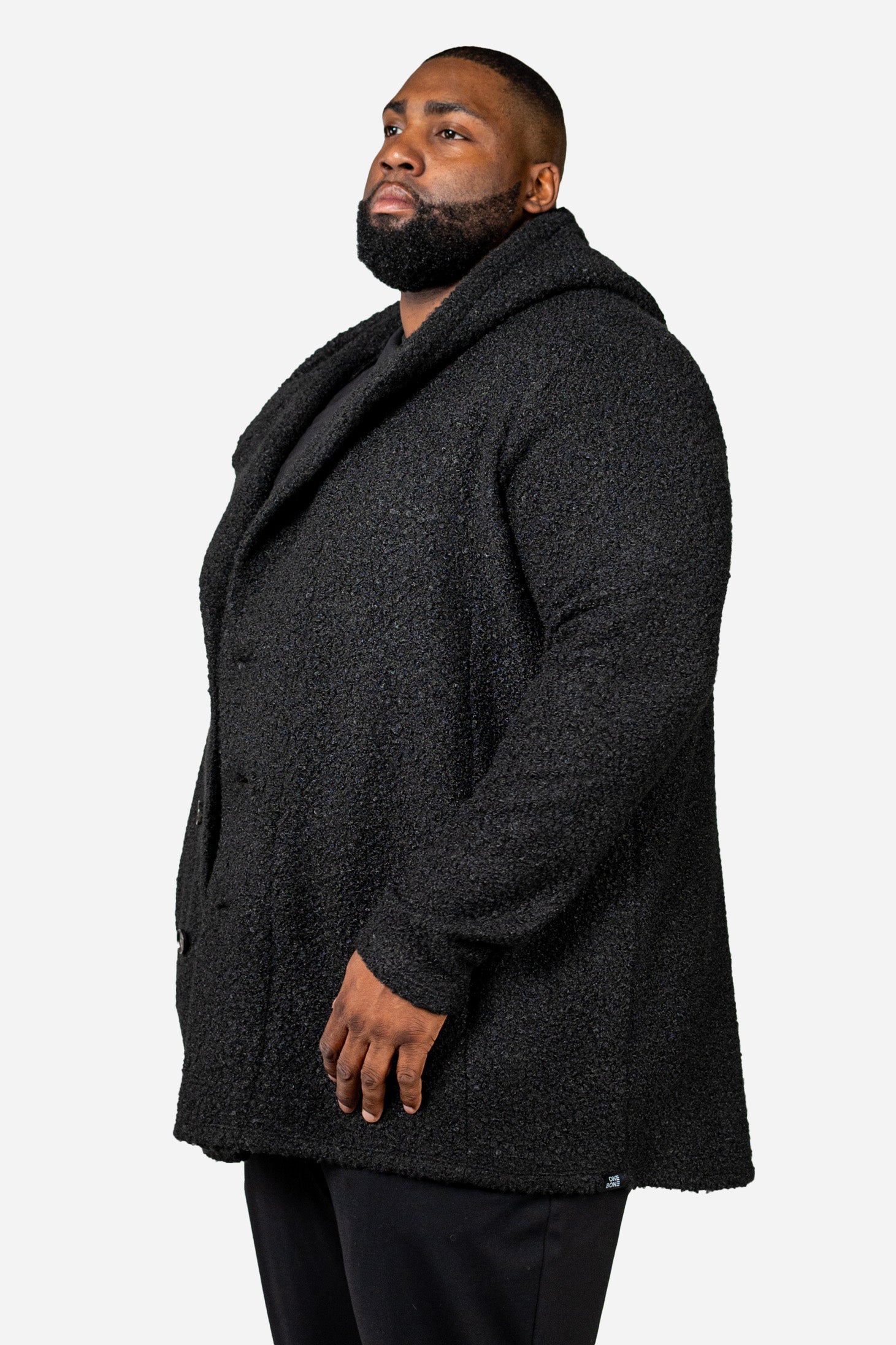 model-specs: Q is 6-4 | 350 lbs | Size 3