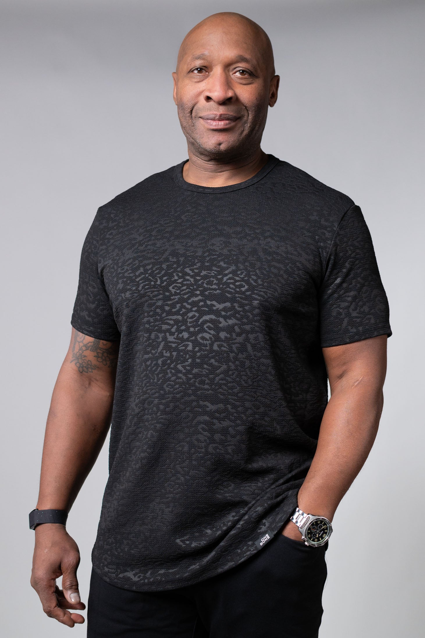 model-specs: Kirk is 6-1 | 230 lbs | size -1
