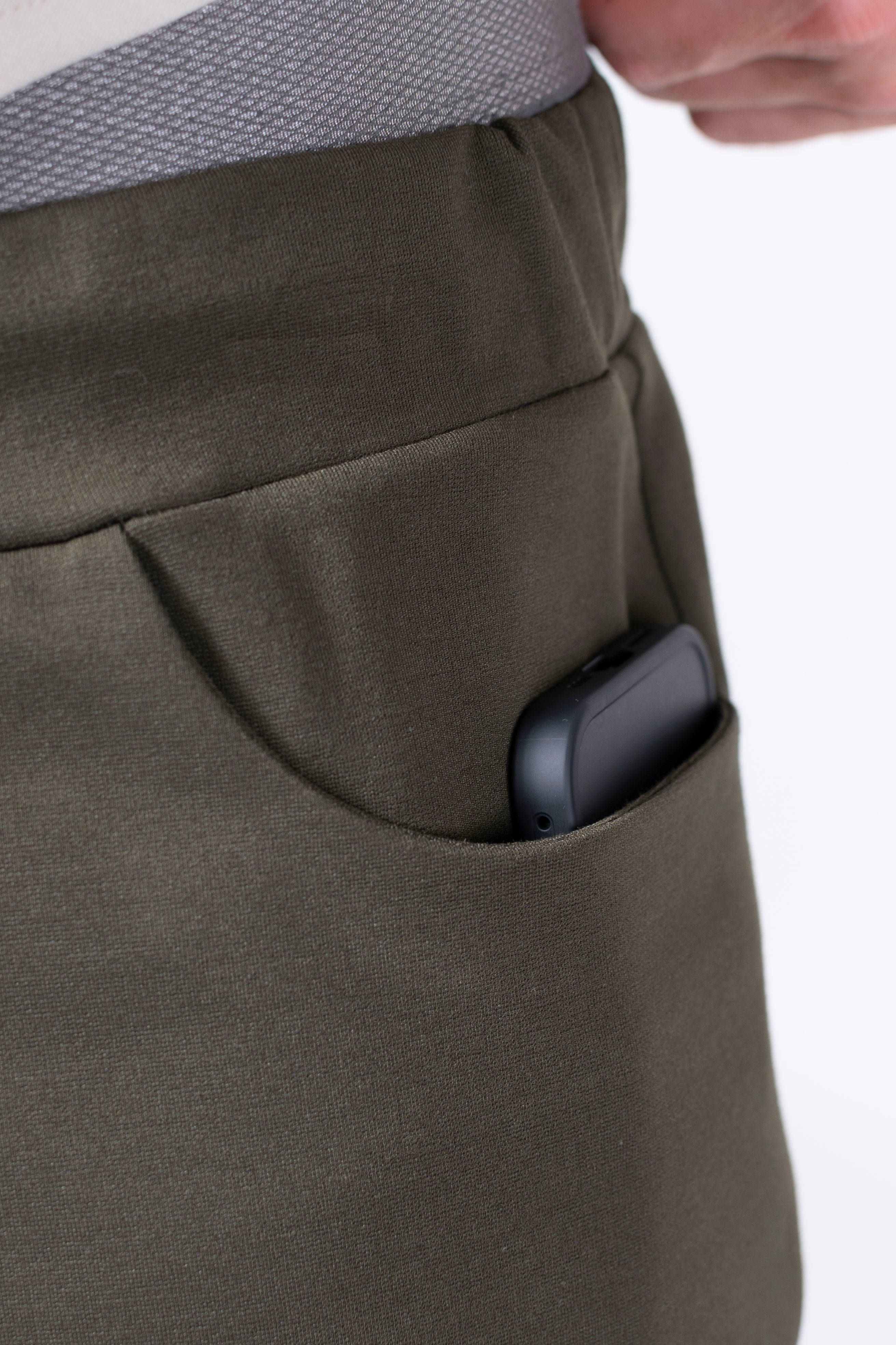 Outwork Pant - Military Green