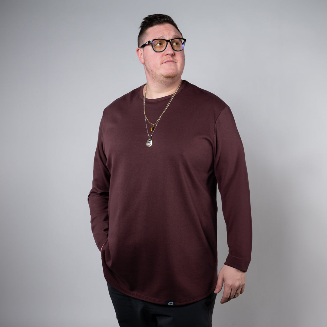 model-specs: Adam is 6-3 | 310 lbs | Size 2