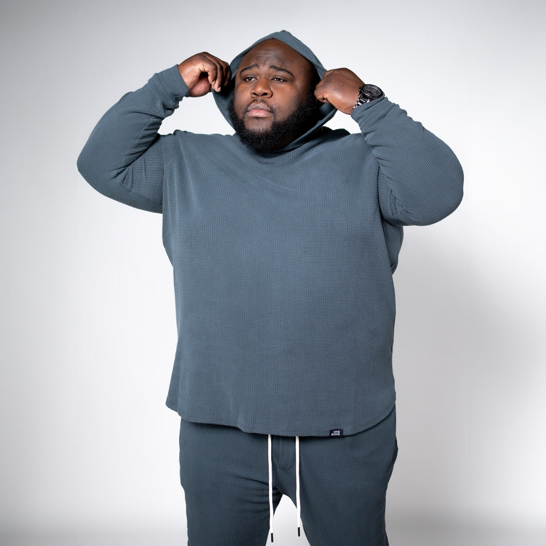 model-specs: Jerome is 5-10 | 330 lbs | Size 3