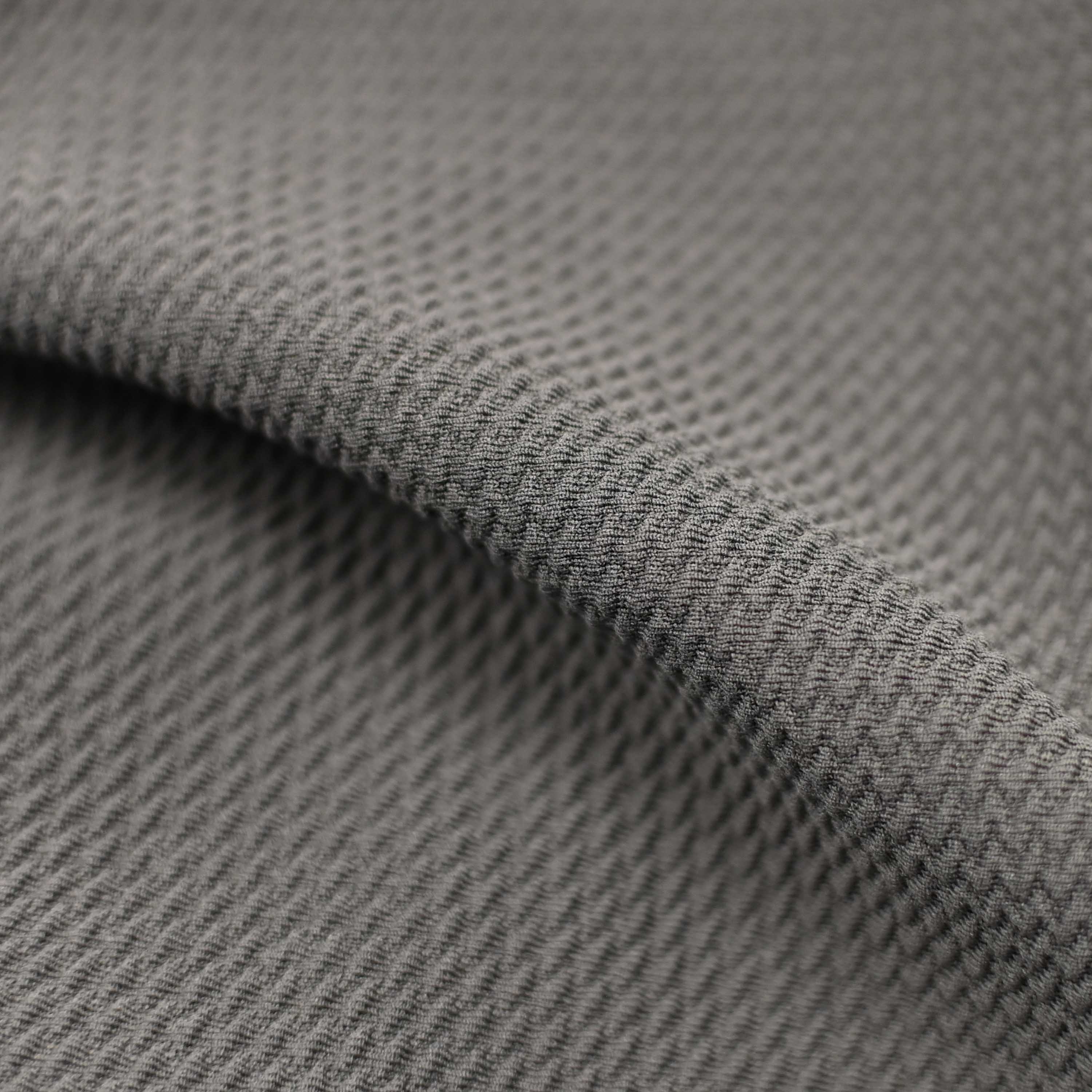 model-specs: wrinkle free fabric