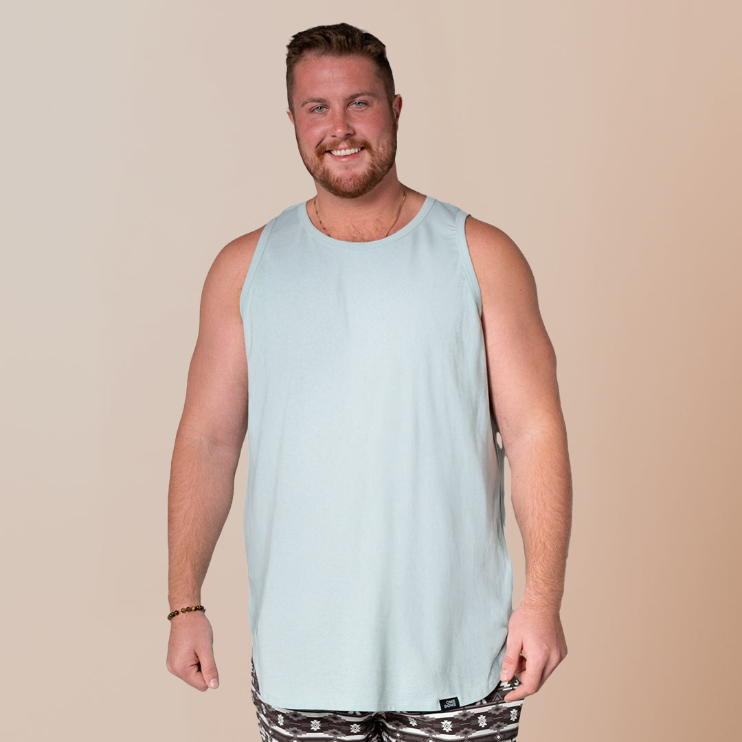 model-specs: Will is 6-7 | 300 lbs | size 1
