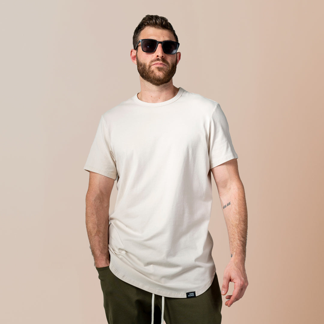 model-specs: Sam is 6-0 | 185 lbs | size -1