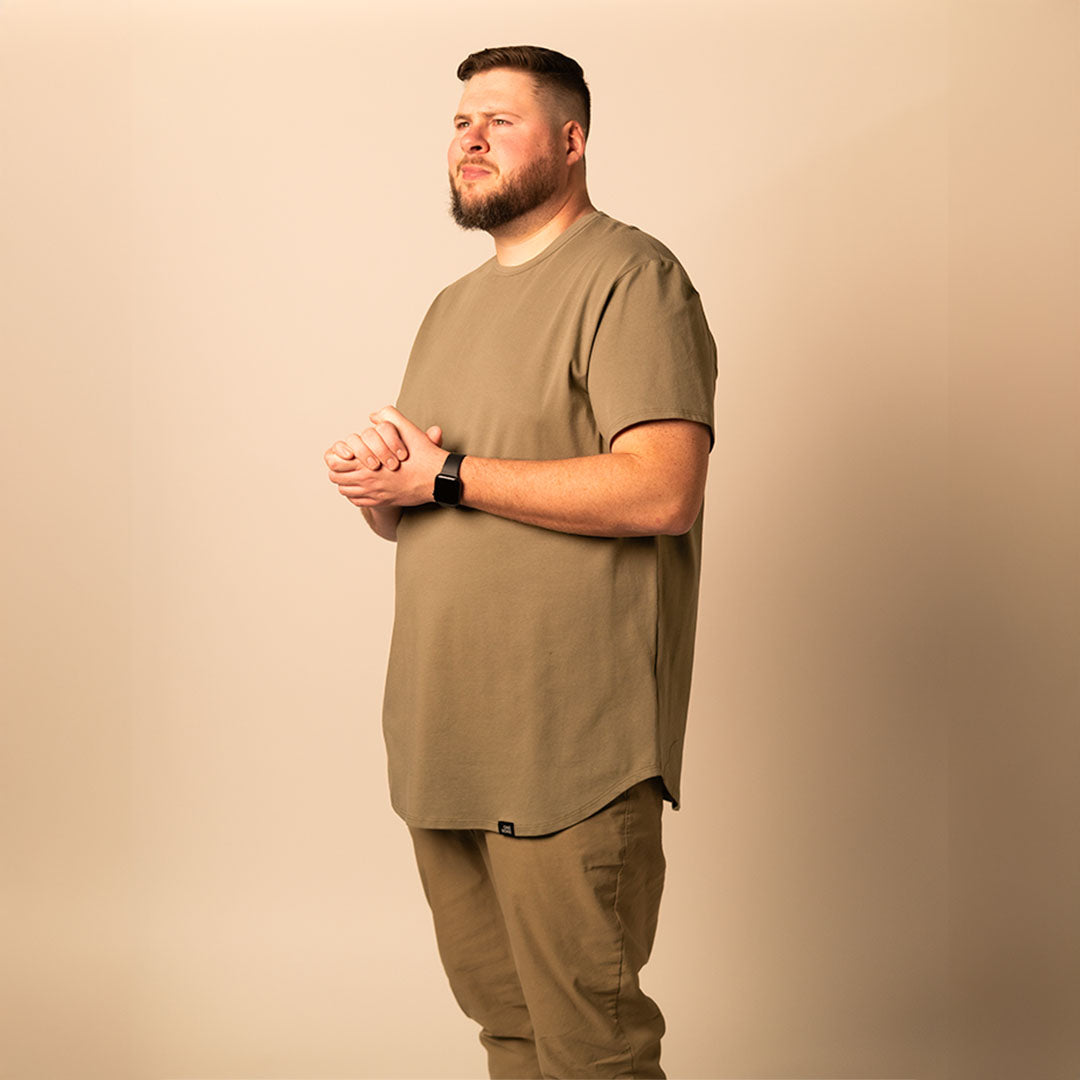 model-specs: Big Z is 6'6 | 320 lbs | size 2