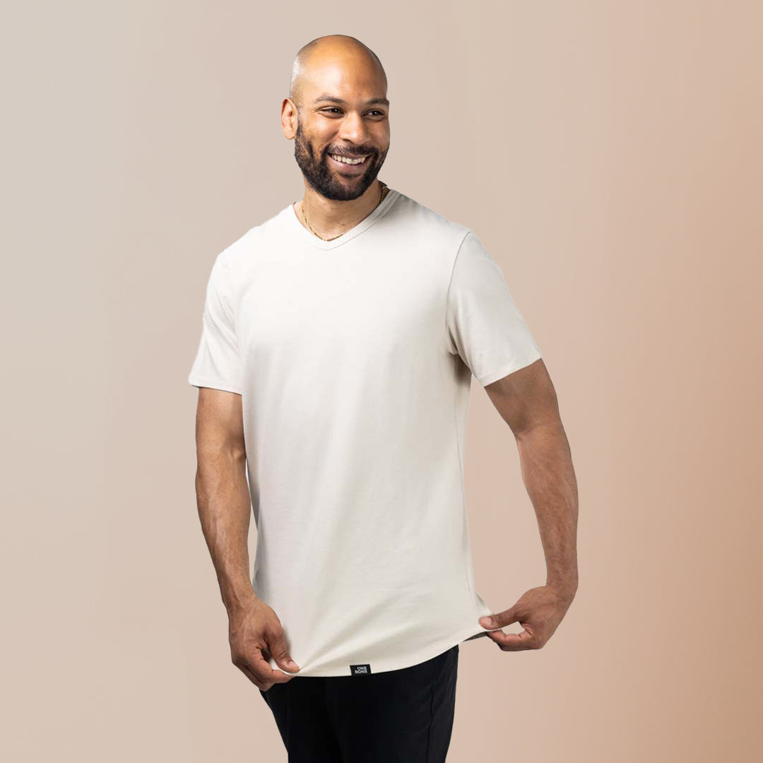 model-specs: AP is 6'2ft | 209 lbs | size 0
