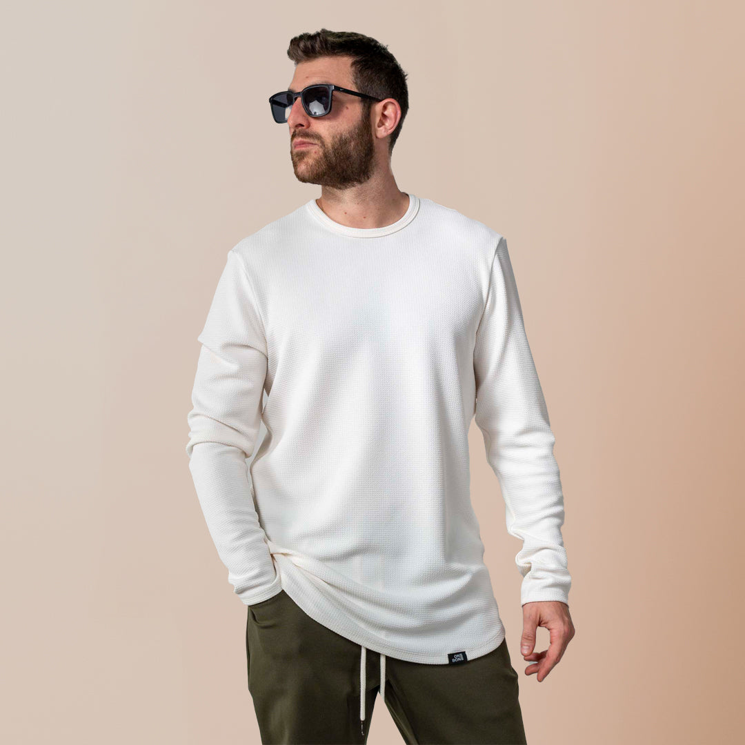 model-specs: Sam is 6-0 | 185 lbs | size -1