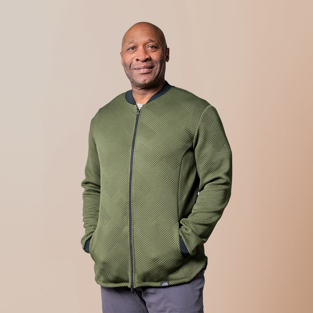 model-specs: Kirk is 6-1 | 230 lbs | size -1