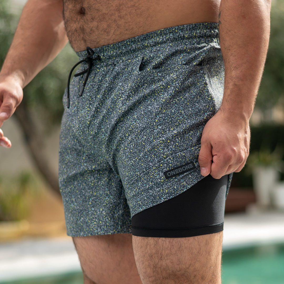 model-specs: Shayne is 6'3 | 290 lbs | waist 38" | size C