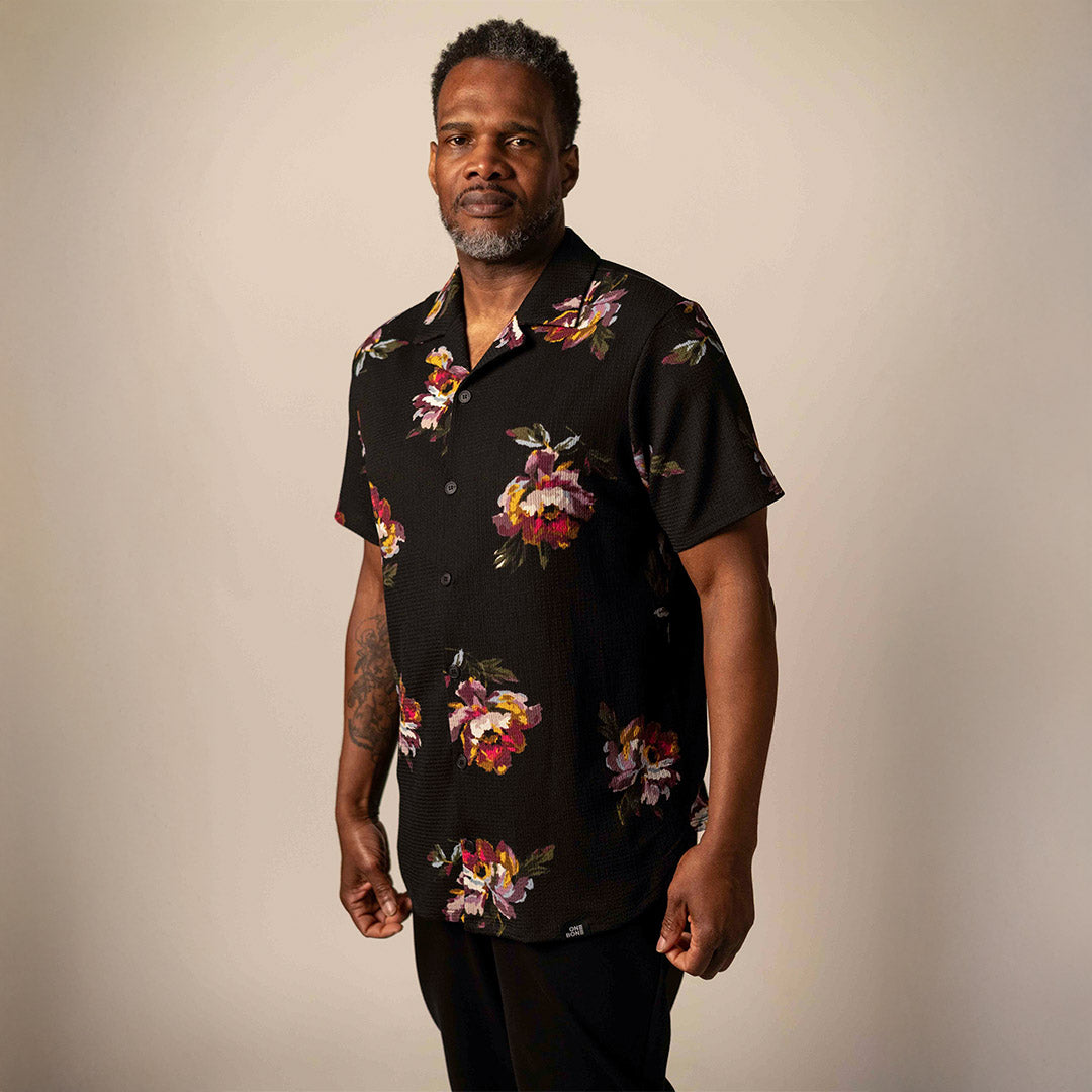 model-specs: Clint is 6'0 | 200 lbs | size -1