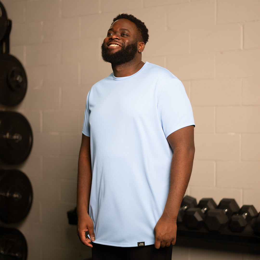 model-specs: Ace is 6’5 | 257 lbs | Size 0