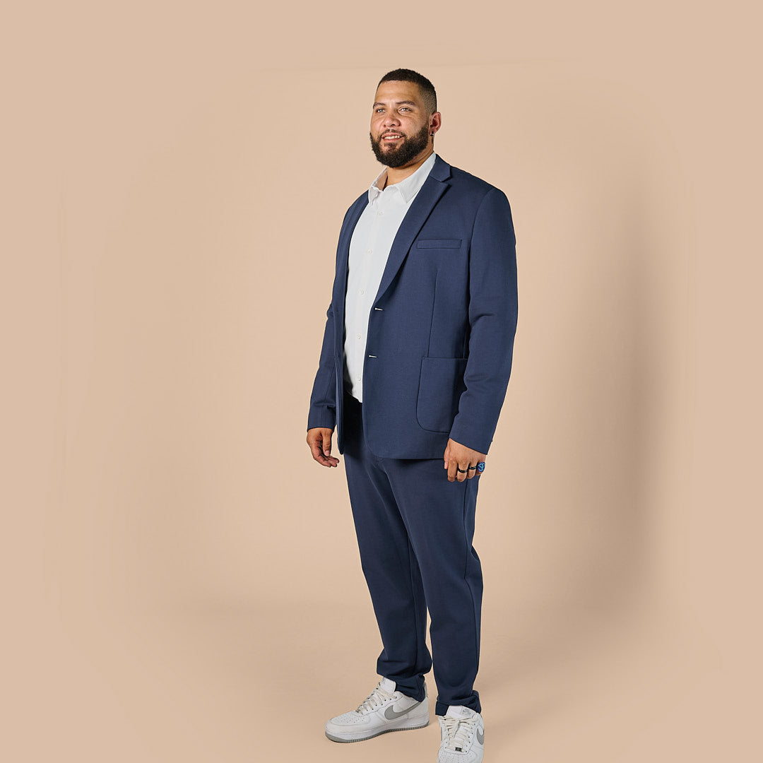 model-specs: Kevin is 6'6" | Size C
