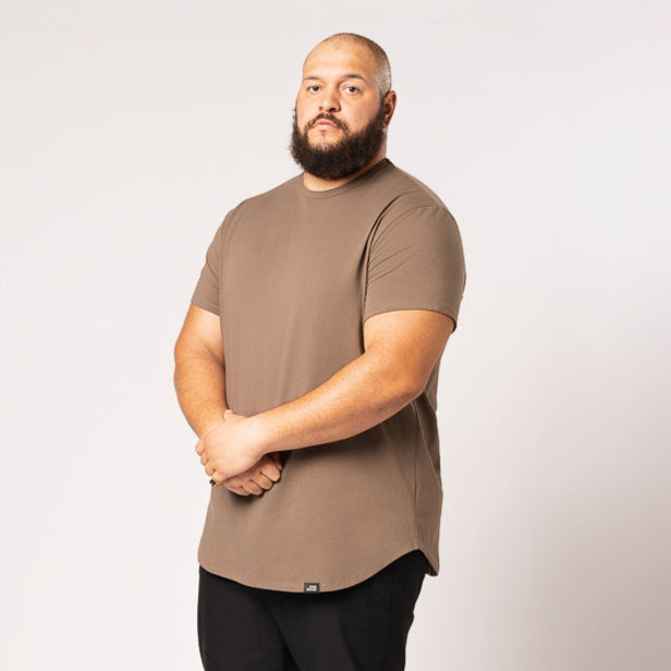 model-specs: Nick is 6'5" | 315 lbs | Size 2