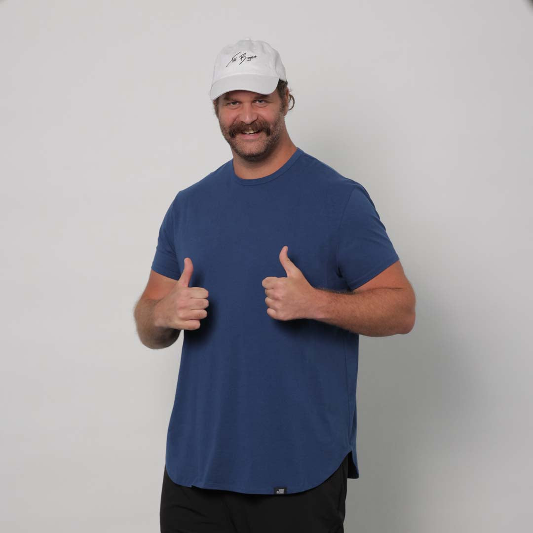 model-specs: Harley is 6'6" | 260 lbs | size 1