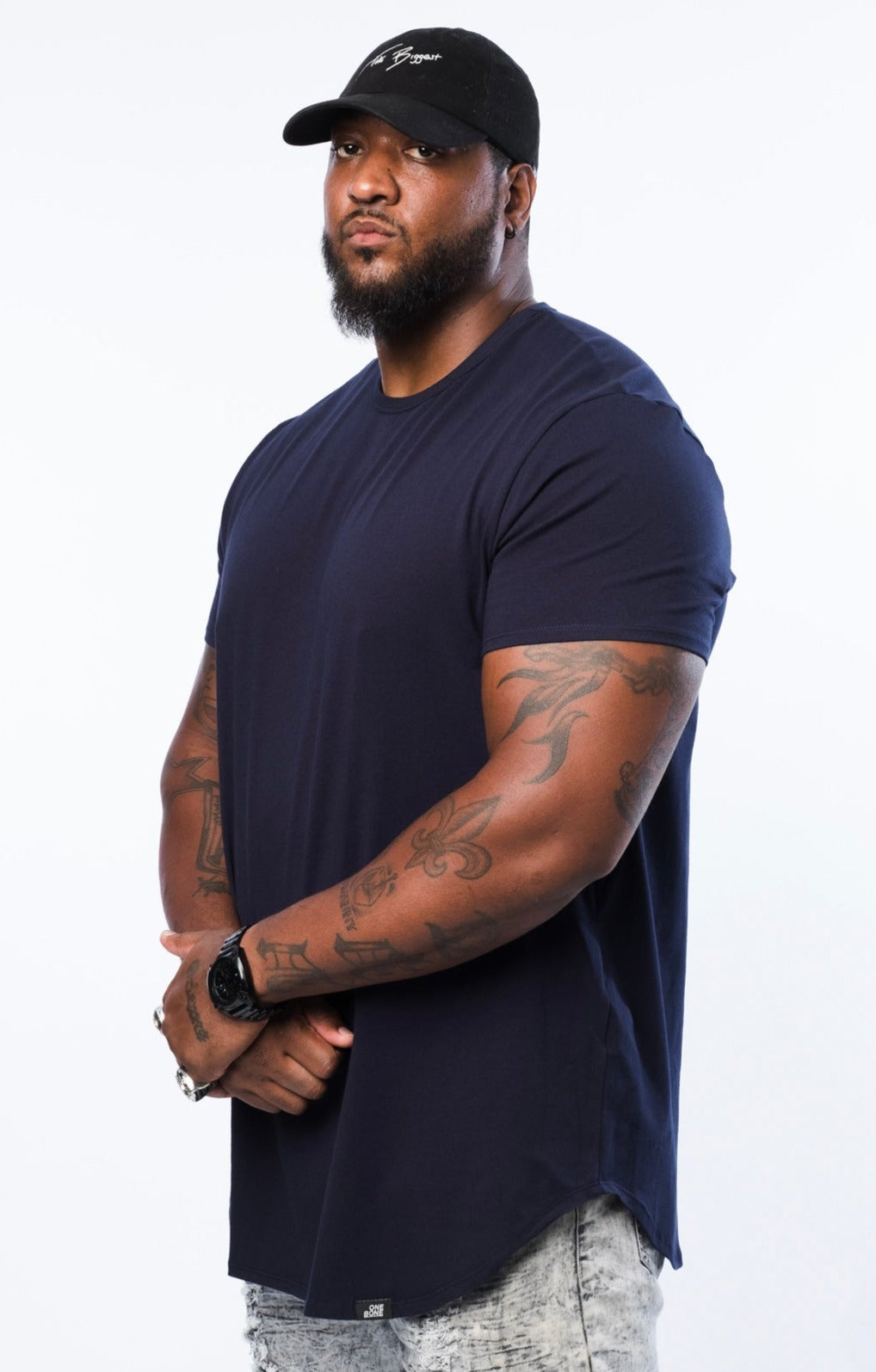 model-specs: Tony is 6-7 | 315 lbs | size 2