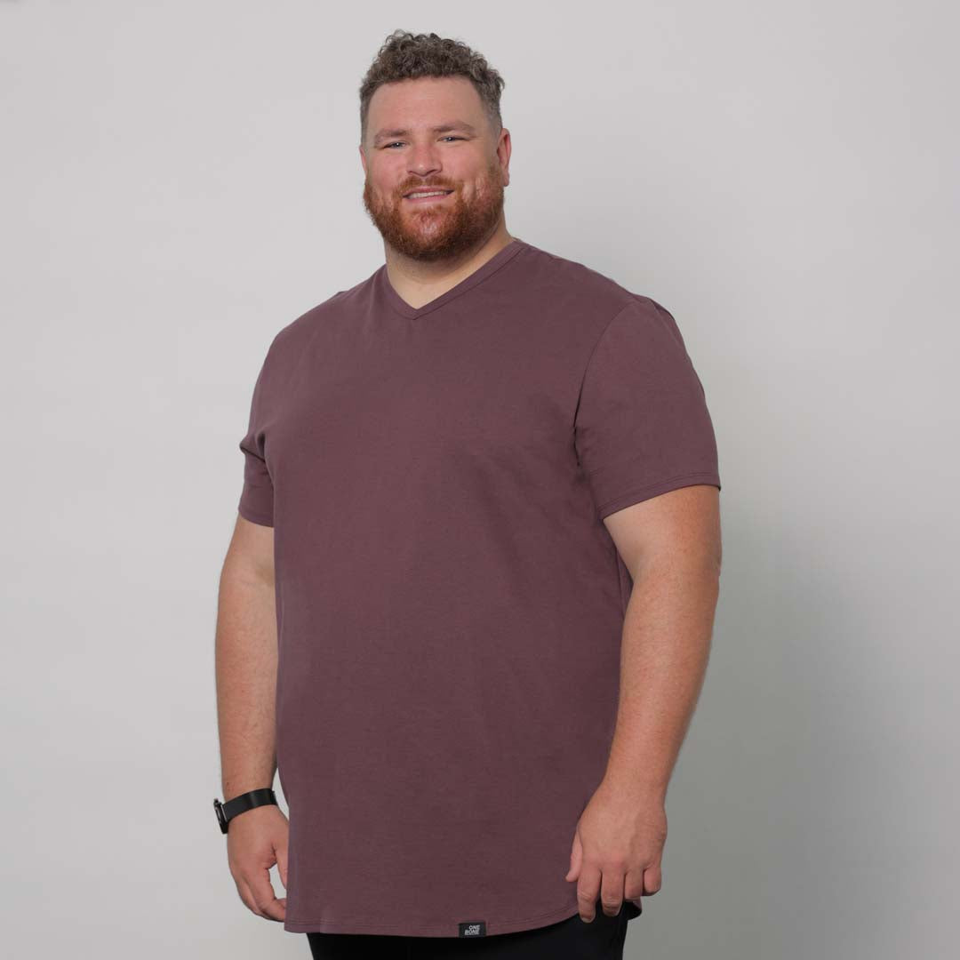 model-specs: Brandon is 6’3" | 350 lbs | size 3