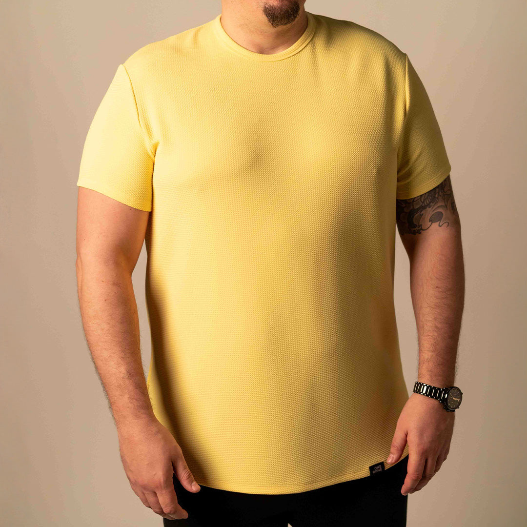 model-specs: Desmond is 6'7 | 300 lbs | size 1