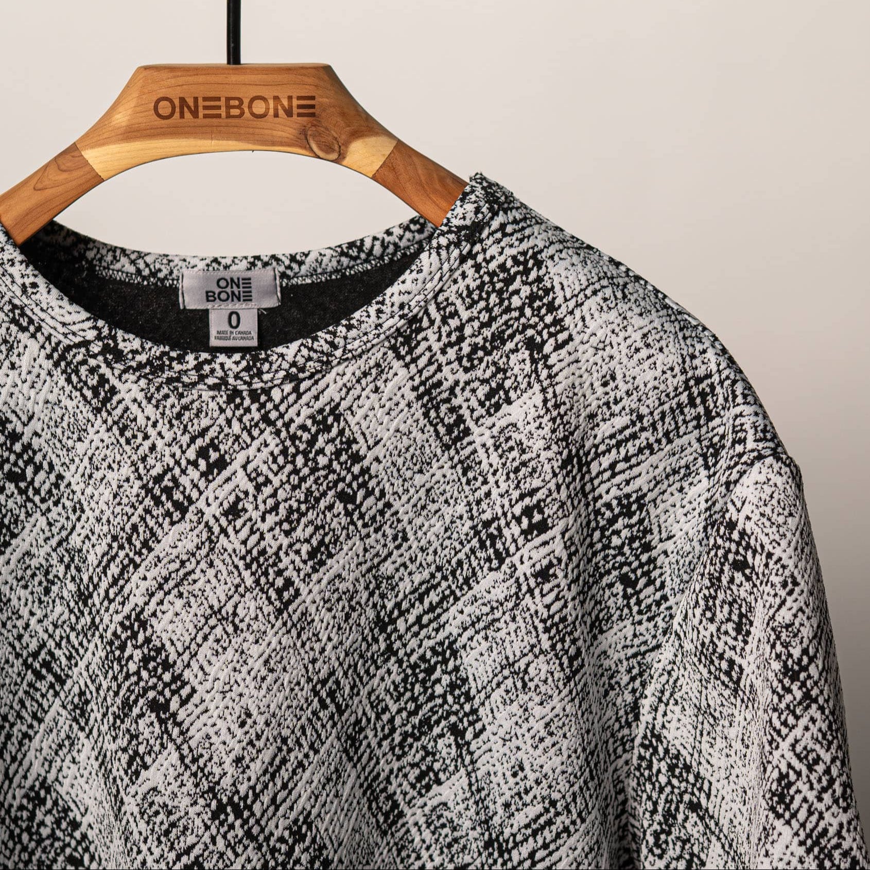 Jacquard Printed Tee - Static