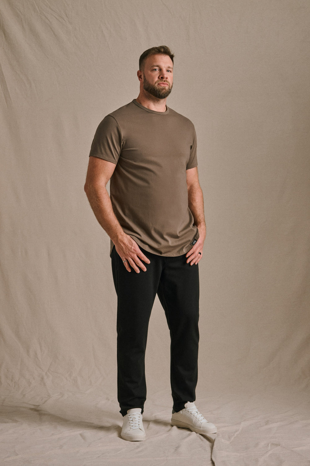Scoop - T-Shirt - Brick Brown