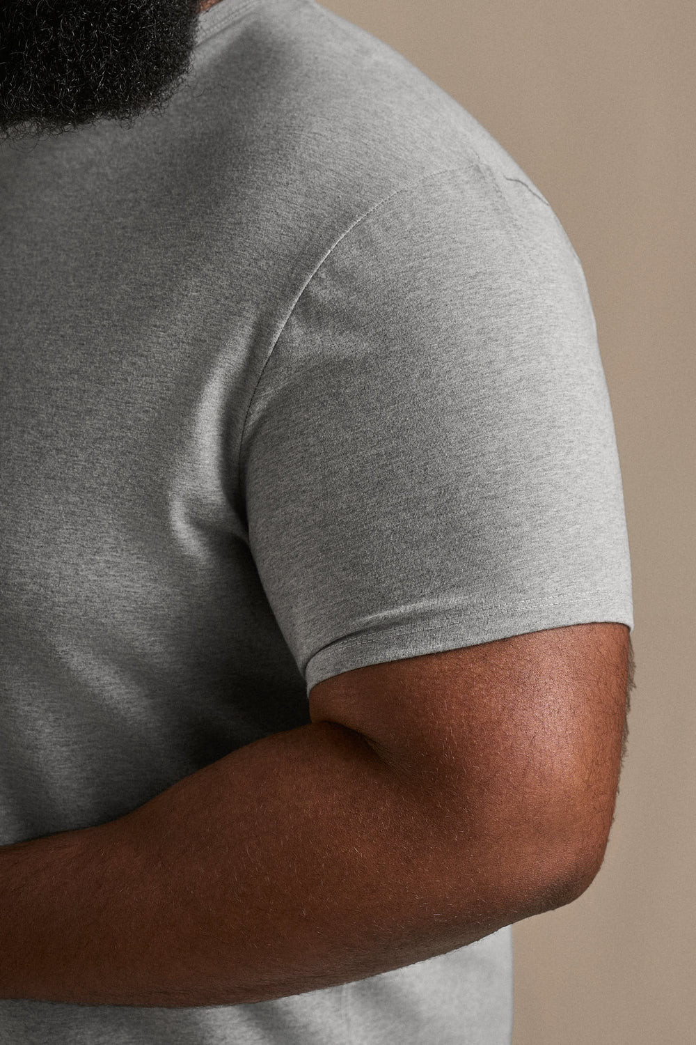 V-Neck - Grey Mix