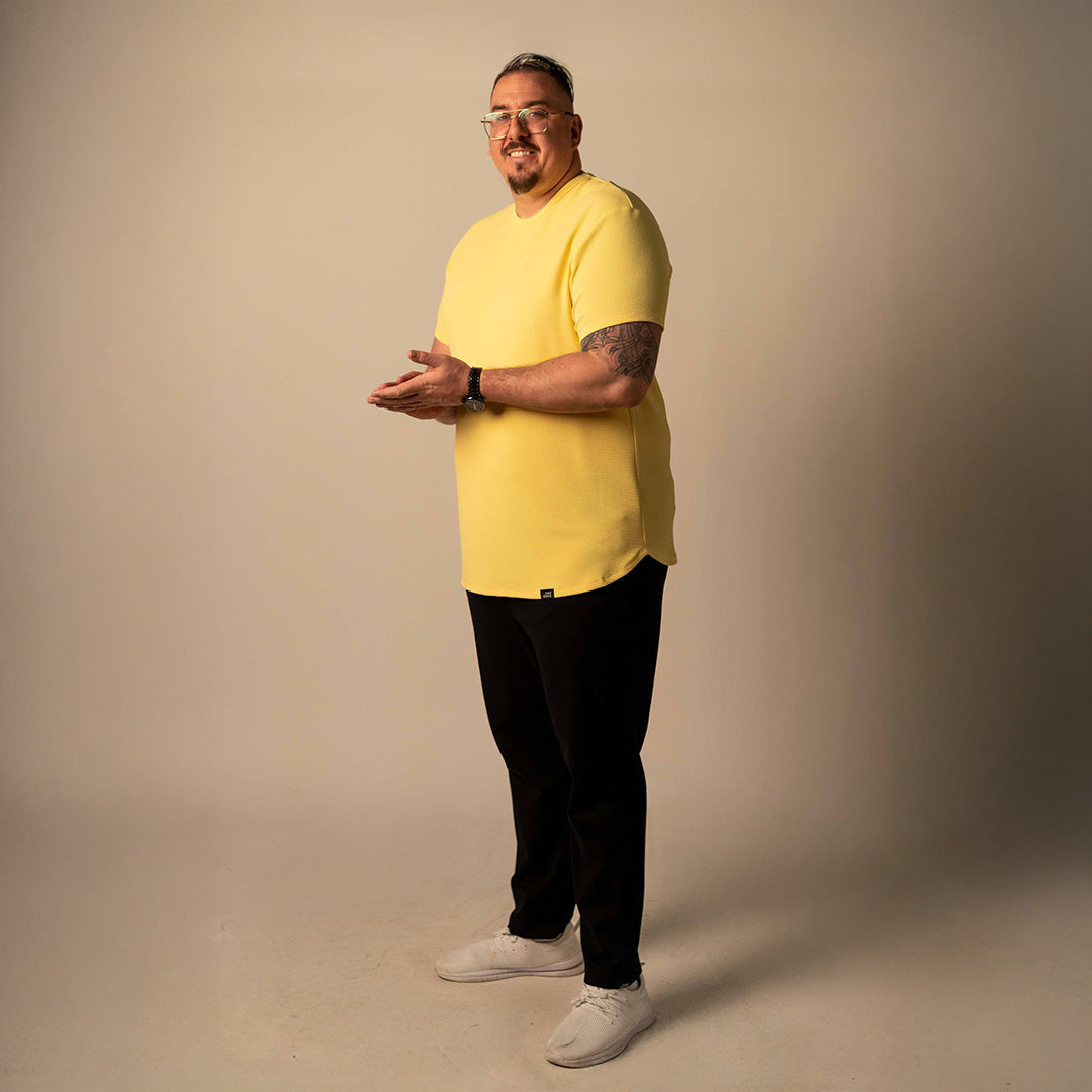 model-specs: Desmond is 6'7 | 300 lbs | size 1