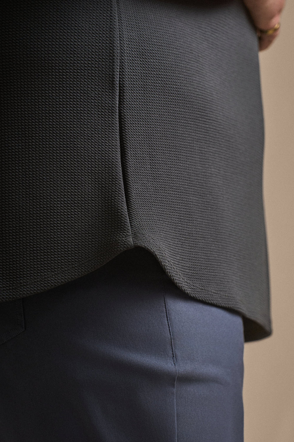 Bullet Tee - Carbon Grey