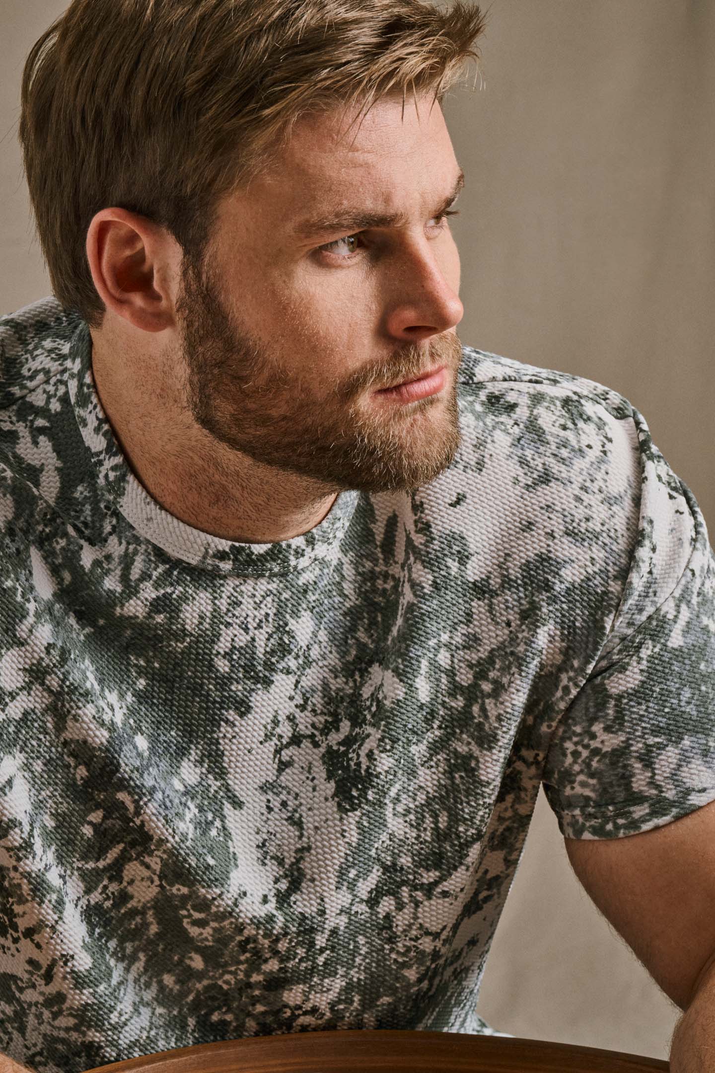 Bullet Tee - Glitch Camo