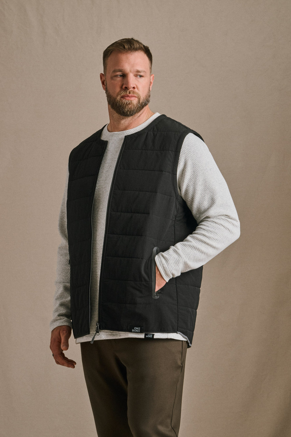Vest V2 - Black