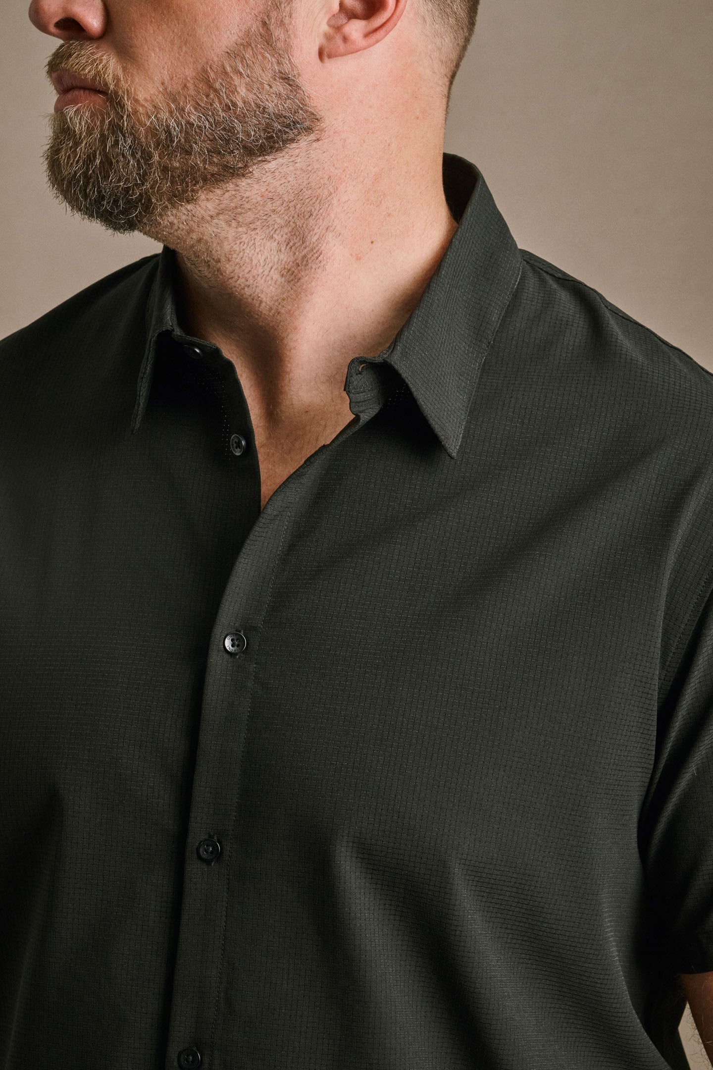 Hybrid Button Up - Black