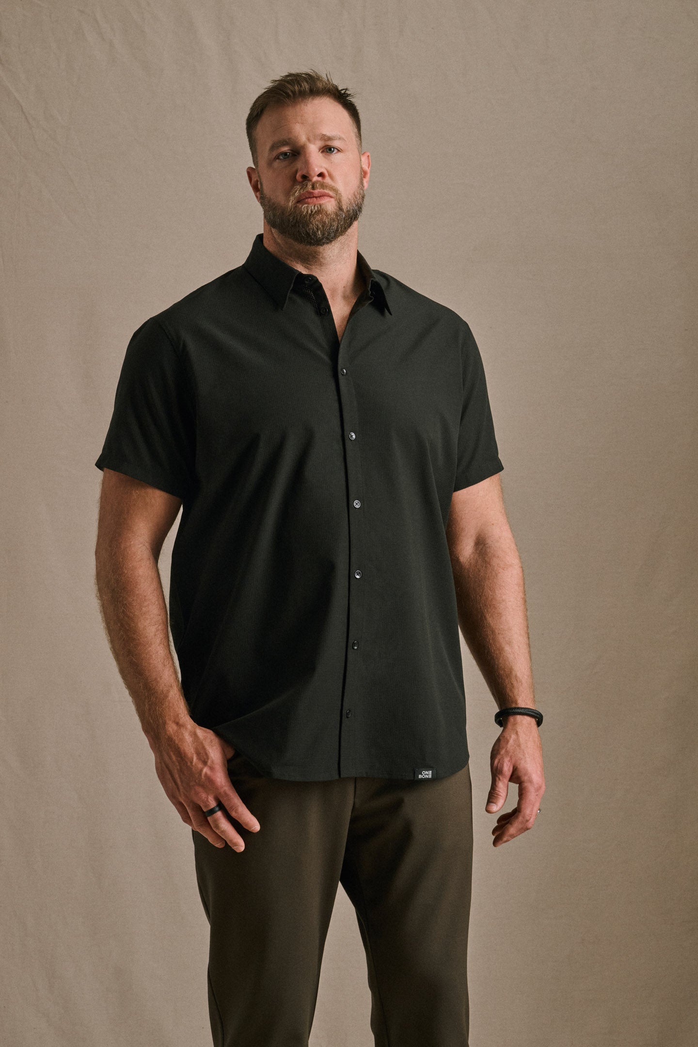 Hybrid Button Up - Black