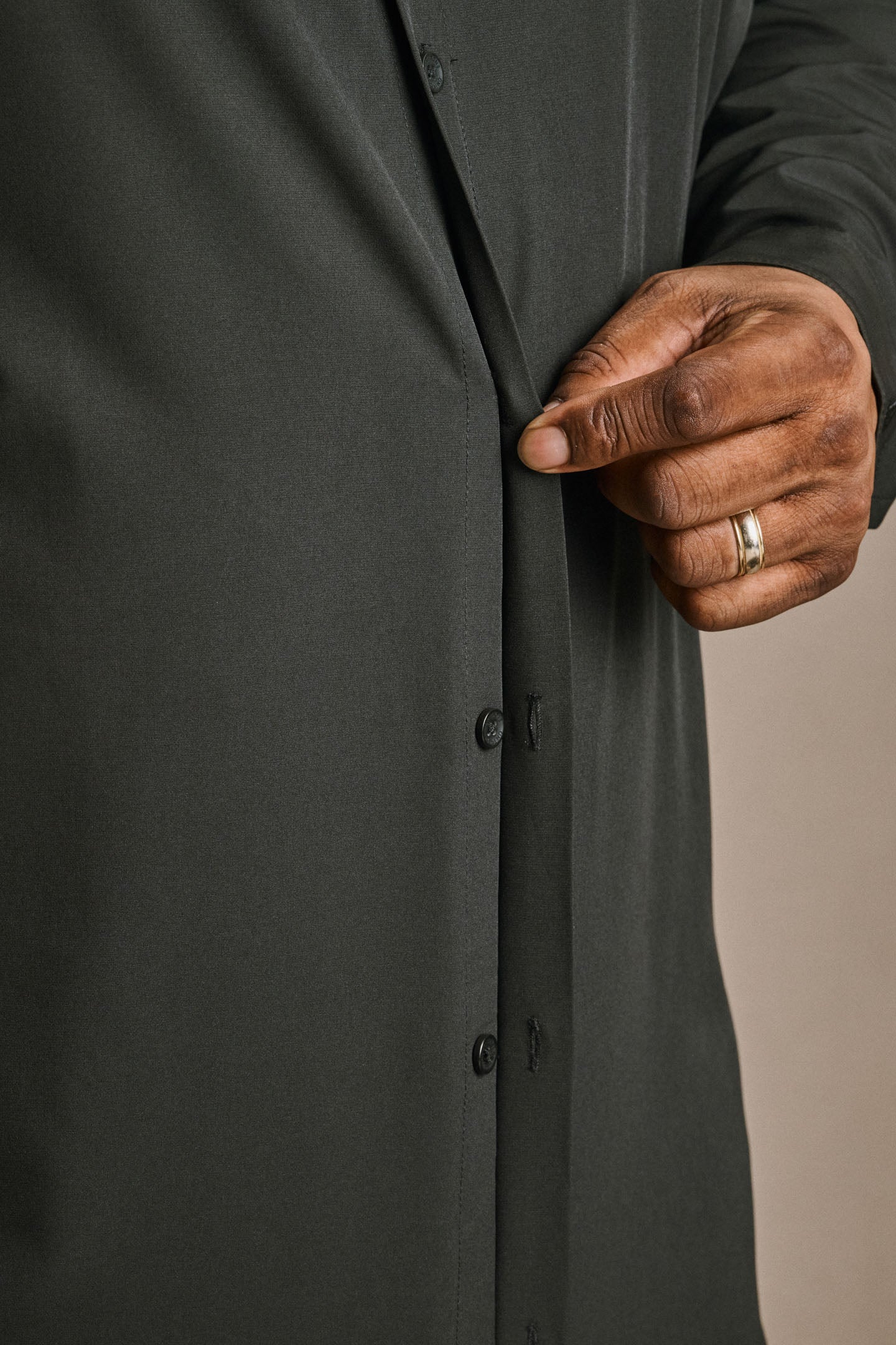 SmartFit Dress Shirt - Black | Mens Dress Shirts | One Bone Brand ONE BONE SmartFit Dress Shirt - Black | Mens Dress Shirts | One Bone Brand ONE BONE