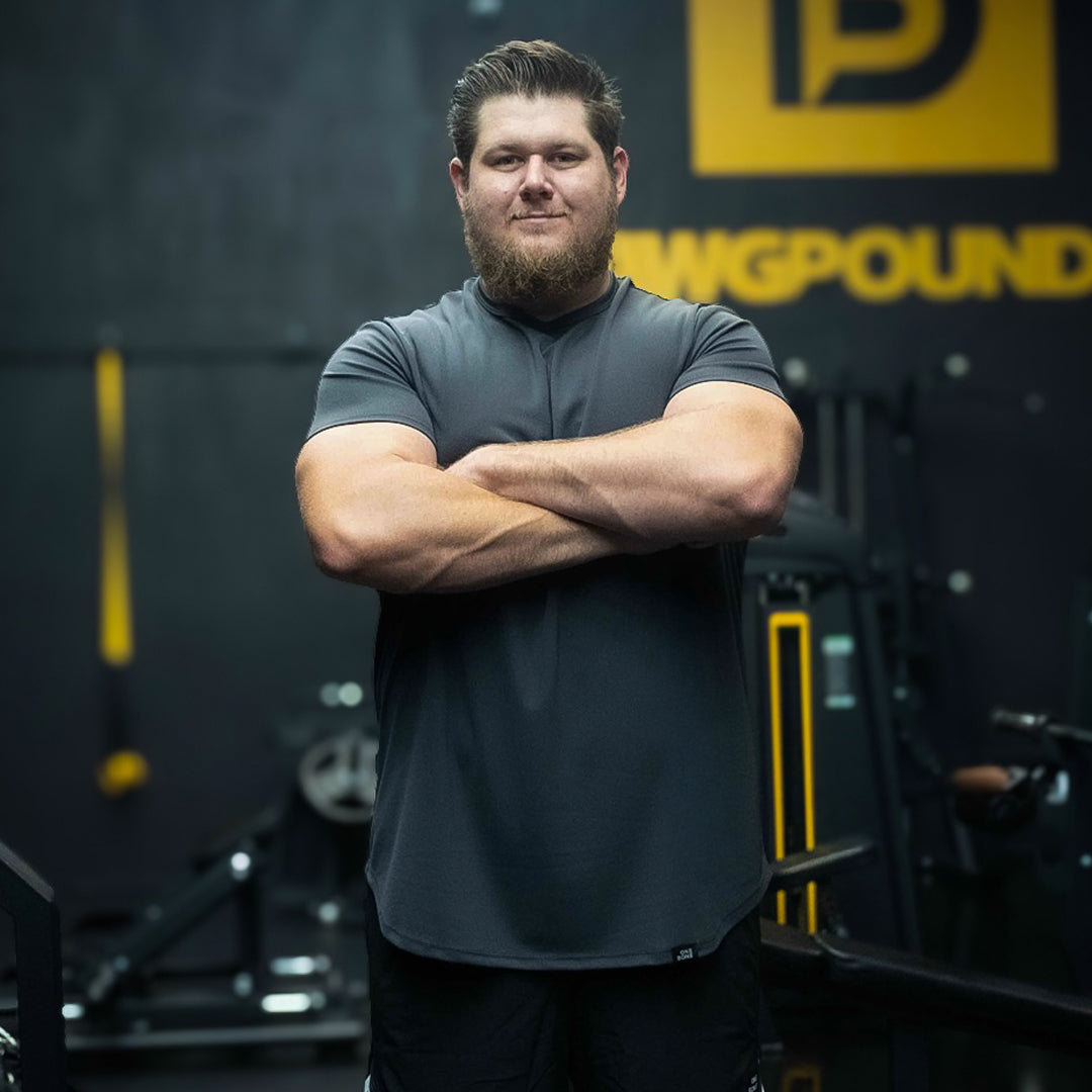 model-specs: Creed Humphrey is 6'4 | 310 lbs | size 1