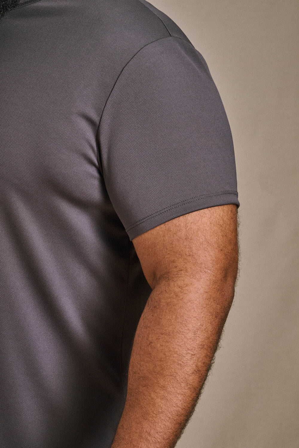 Everywear Tee - Dark Grey