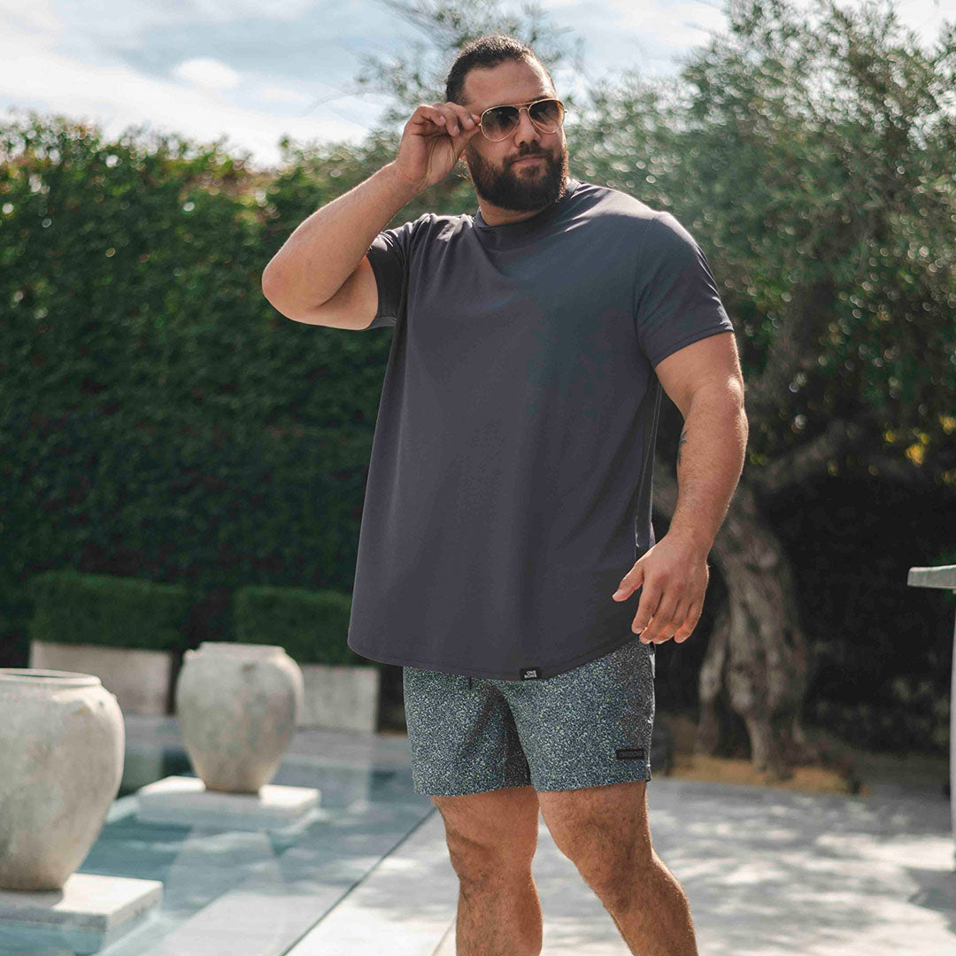 model-specs: Shayne is 6'3 | 290 lbs | size 1