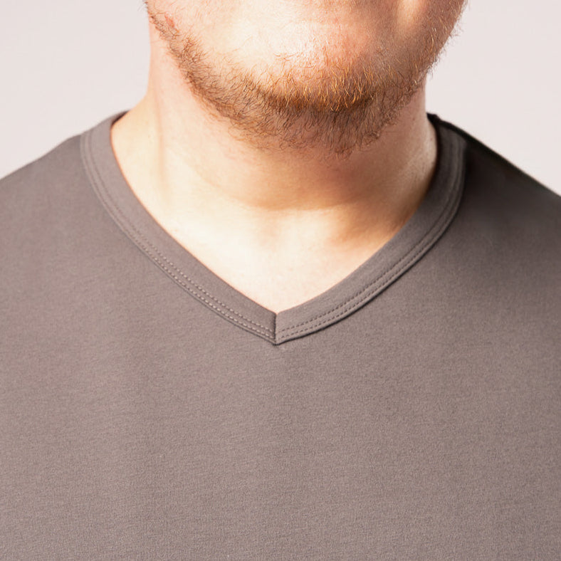 V-Neck - Midnight Grey