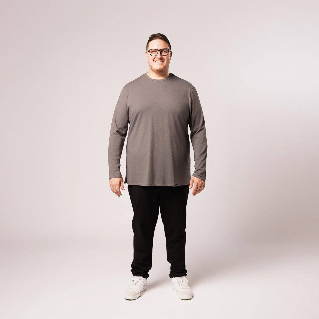 model-specs: Adam is 6'3" | 285 lbs | Size 1