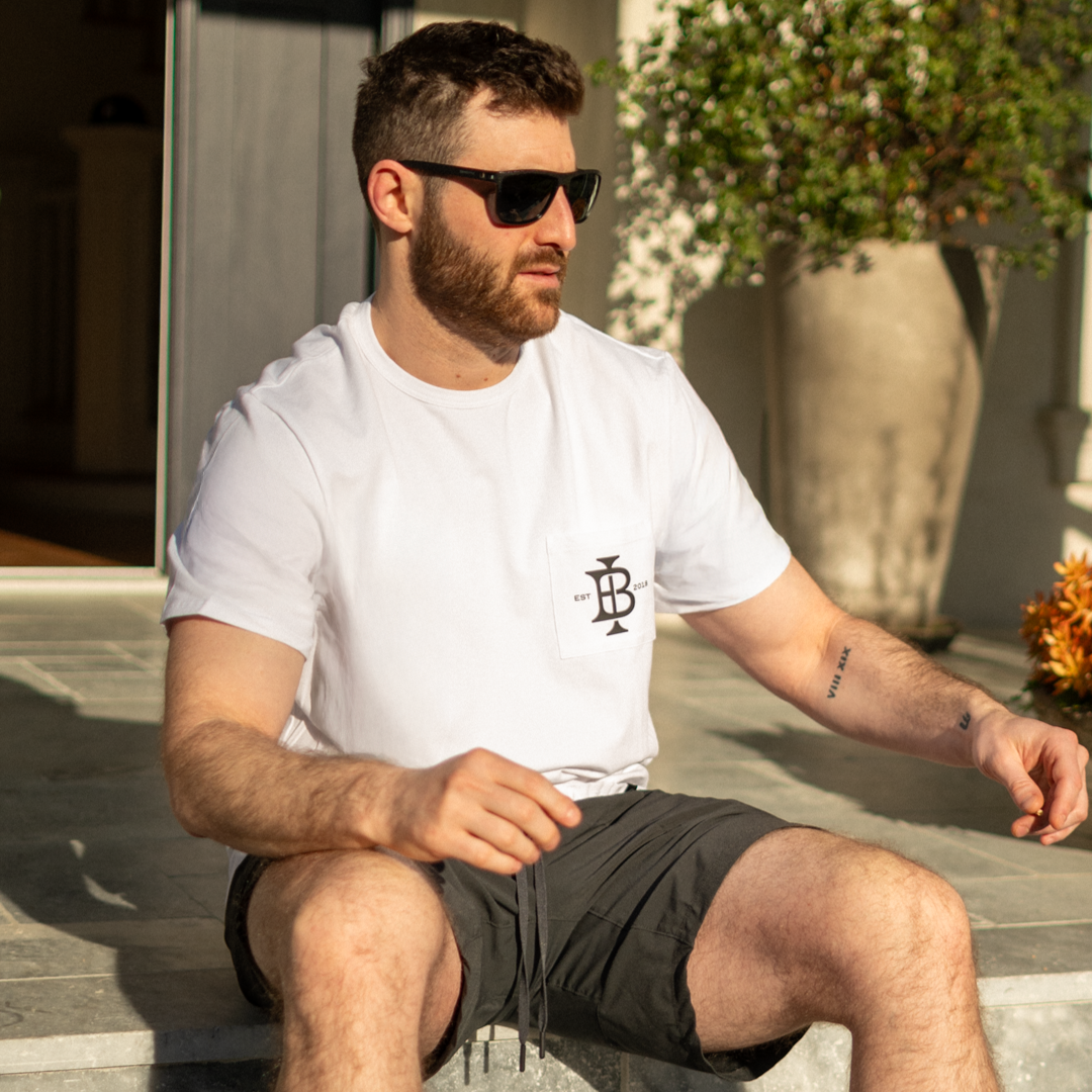 model-specs: Sam is 6'0 | 185 lbs | size -1