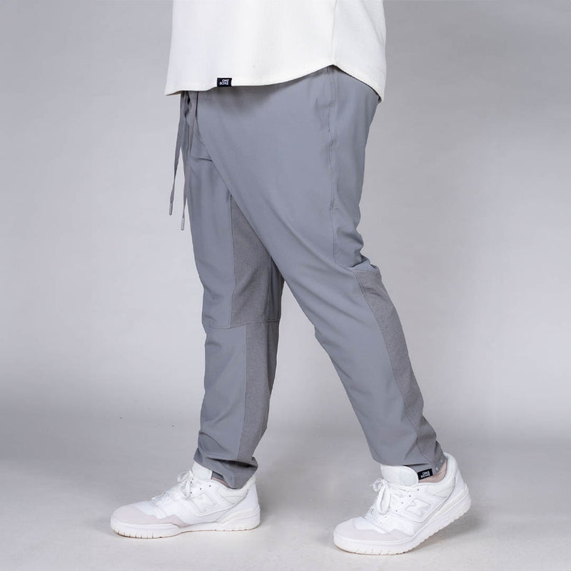 model-specs: Adam is 6'3" | 325 lbs | 42 Waist | Size D